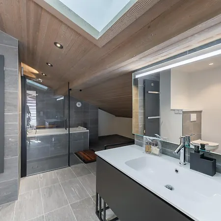 Penthouse Lumineux Avec Piscine A Megeve, Pour 10 Personnes - Fr-1-569-68 * Megève