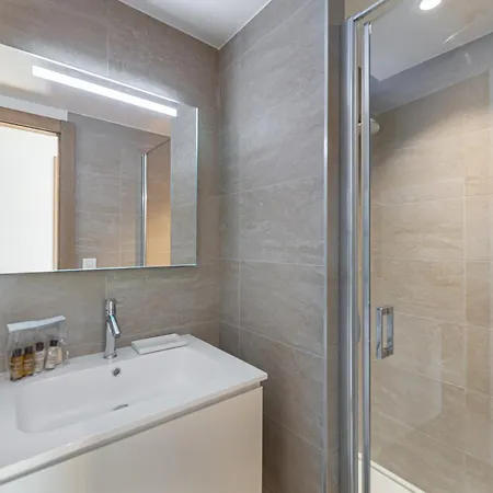 Penthouse Lumineux Avec Piscine A Megeve, Pour 10 Personnes - Fr-1-569-68